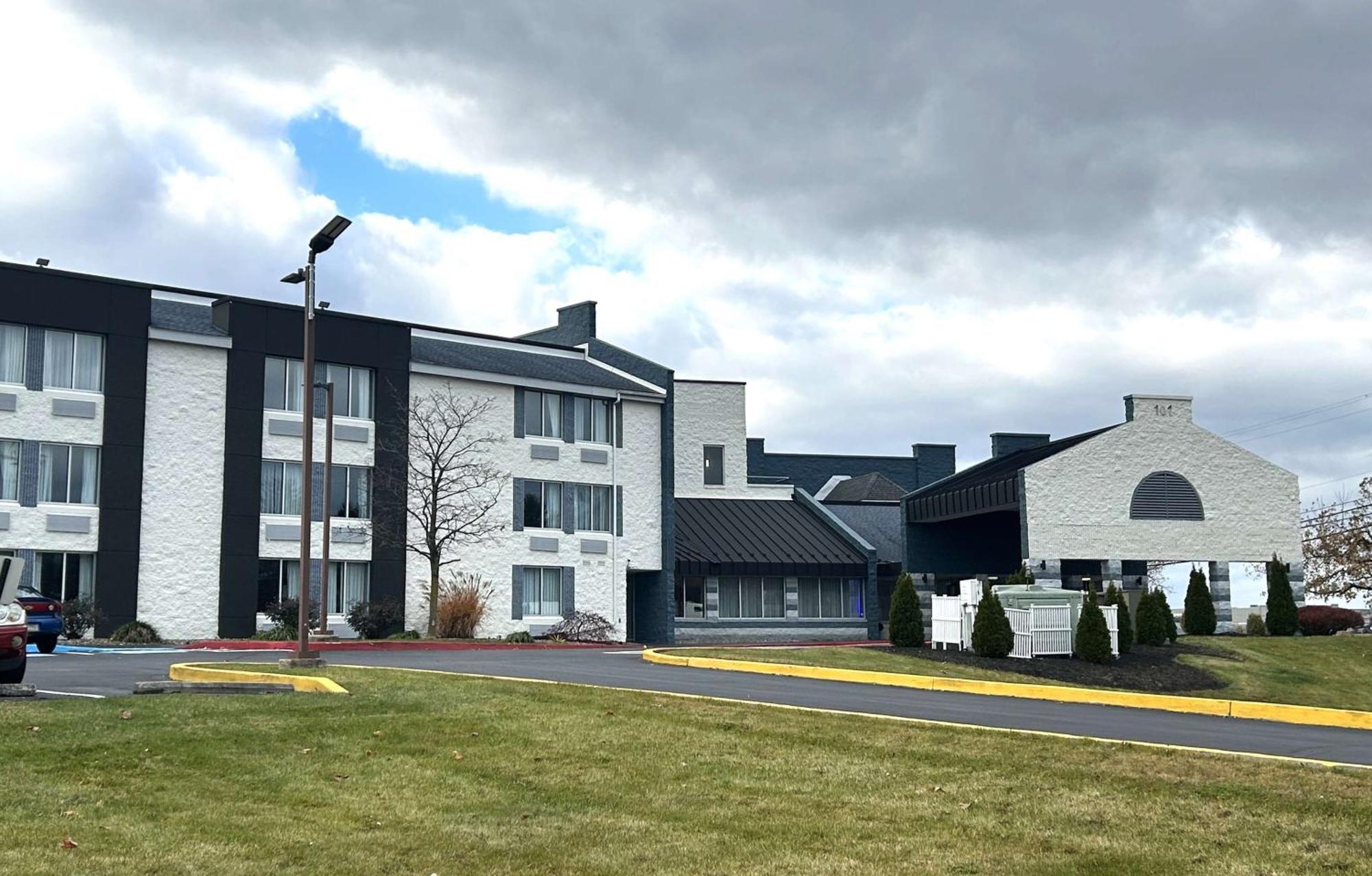Best Western Carlisle South Bagian luar foto