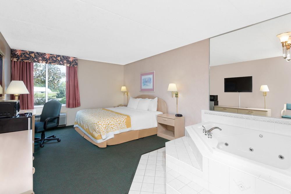 Best Western Carlisle South Bagian luar foto